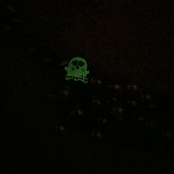 Betsey Johnson Halloween Statement Bib Necklace Skull Spider Cat Ghost Glow Bead - Picture 11 of 16